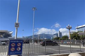 中国机床工具工业协会会长毛予锋一行莅临宇环数控调研